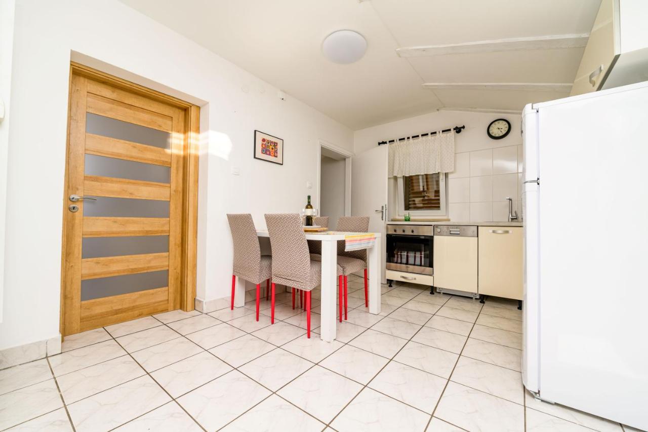House Rosa Apartment Mali Losinj Exterior photo